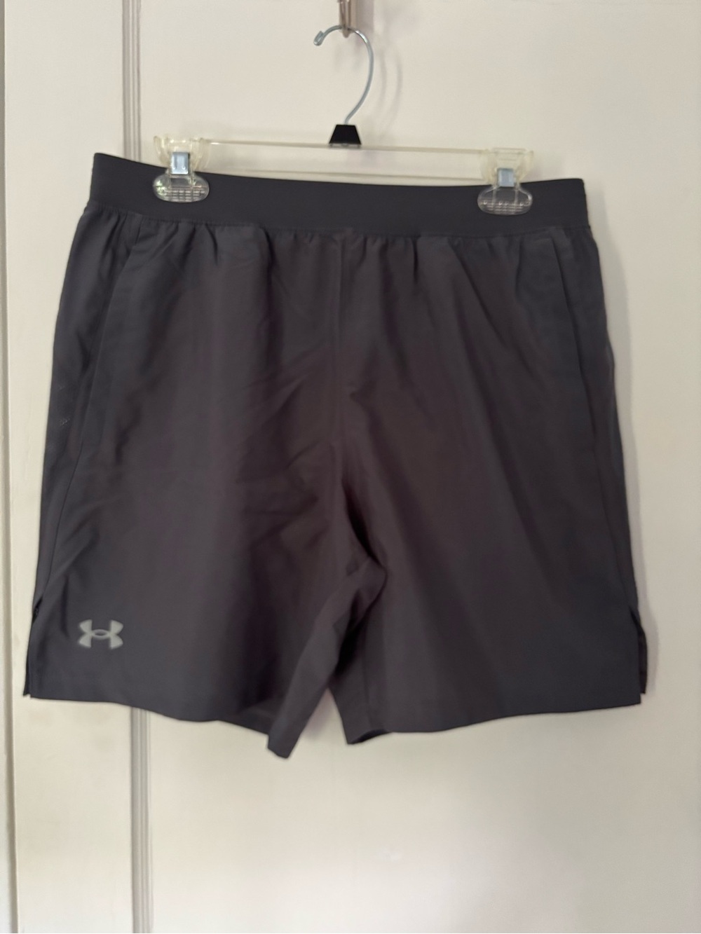 NWT Under Armour Men’s Gray Athletic Training Shorts